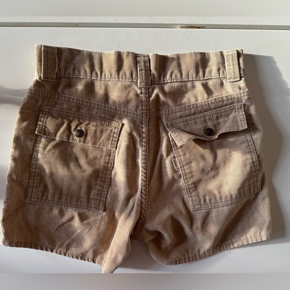 Vintage Levi’s White Tab 70’s SF 207 High Waisted Corduroy Pocket Shorts - Picture 2 of 6